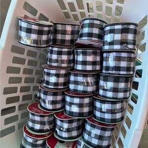 Black and White Gingham Ribbon Set bundle 15 spools
2.5x 20 feet each spool